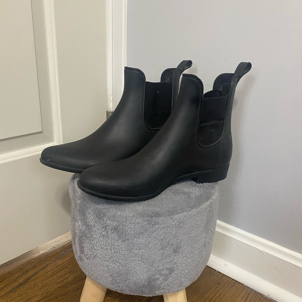 J.Crew Black Chelsea Boots Size 9